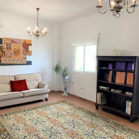 Wide And Traditional- 2Bd 1Bth- Gavidia 세비야 외부 사진